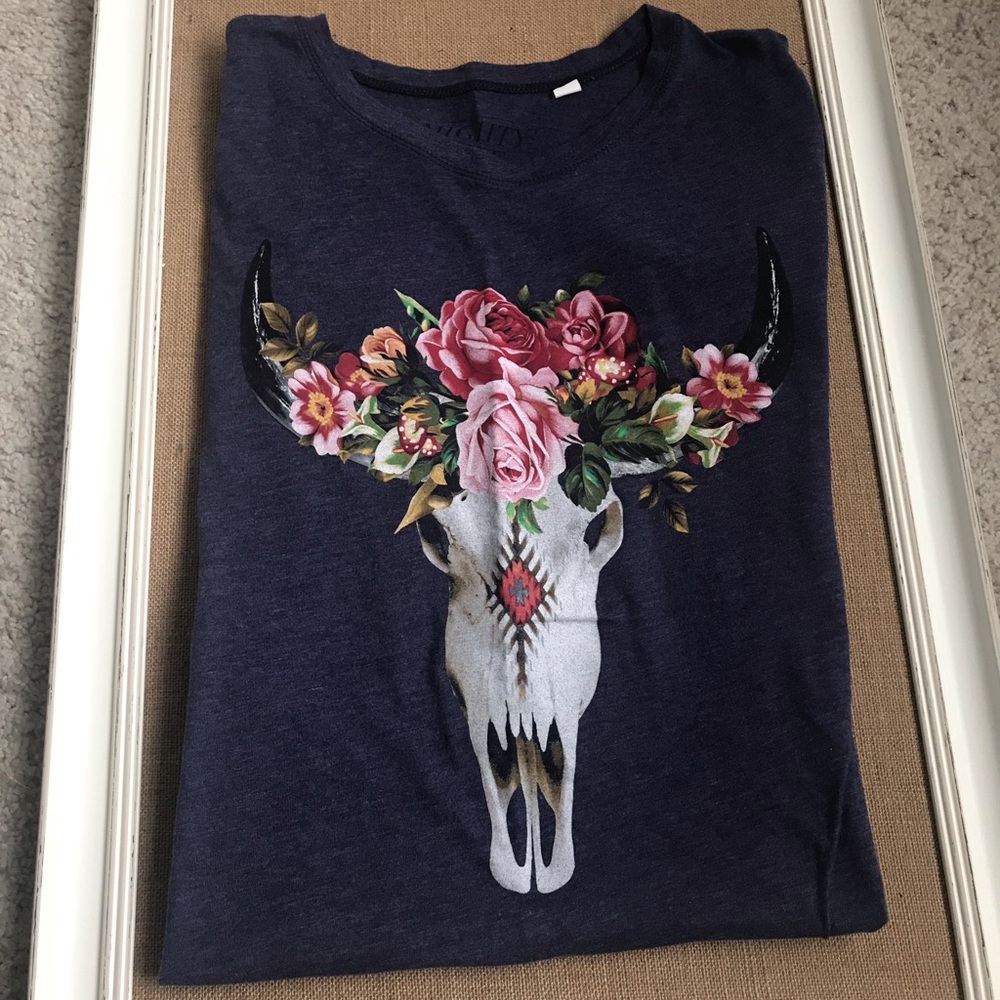 Skull floral tee